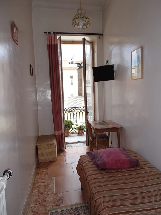 Kleines, nettes Einzel mit Balkon Hotel Wilson Nice