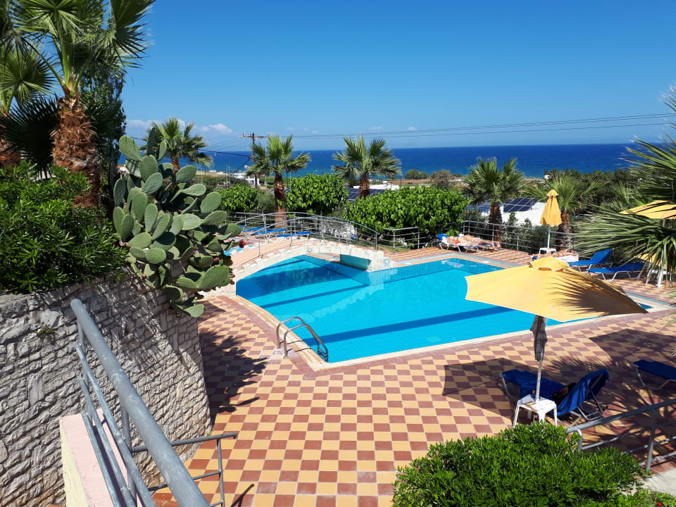 Pool Oasis Scaleta Hotel