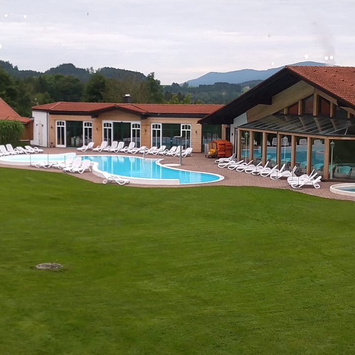 Pool Riederin Hotel & Chalets