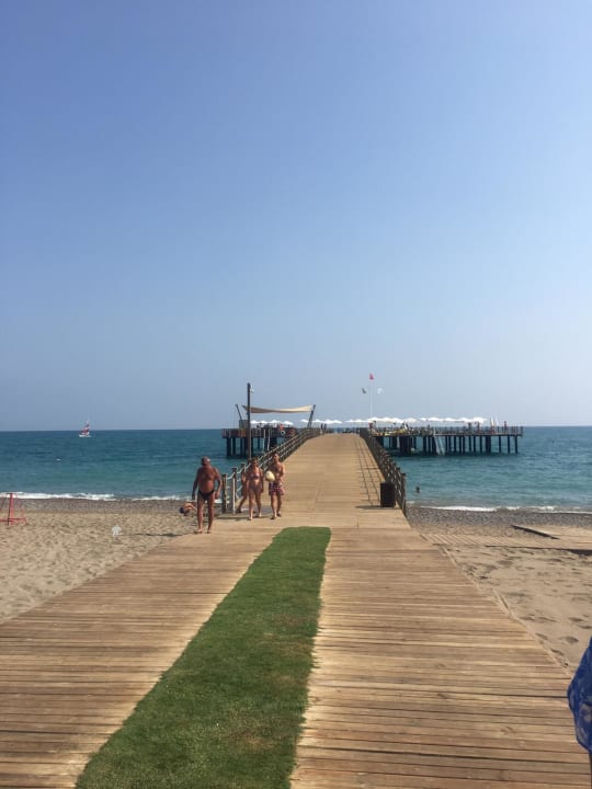 Strand Xanadu Resort Hotel
