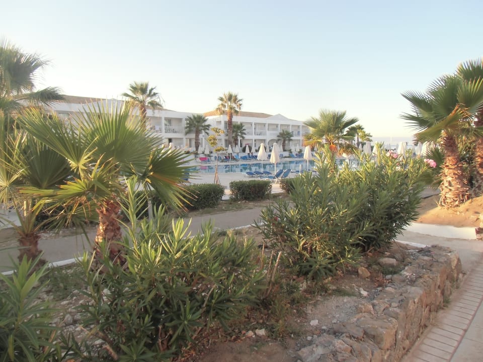 Gartenanlage Sandy Beach Resort