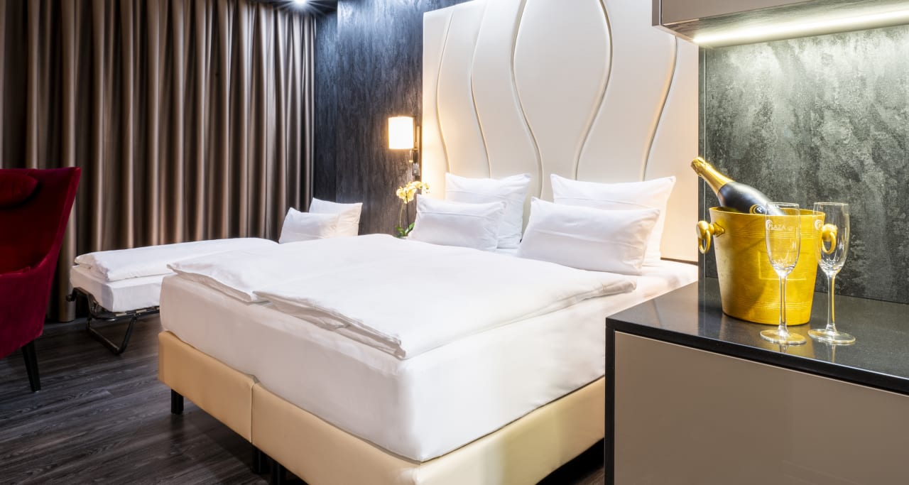 Zimmer PLAZA Premium Schwerin