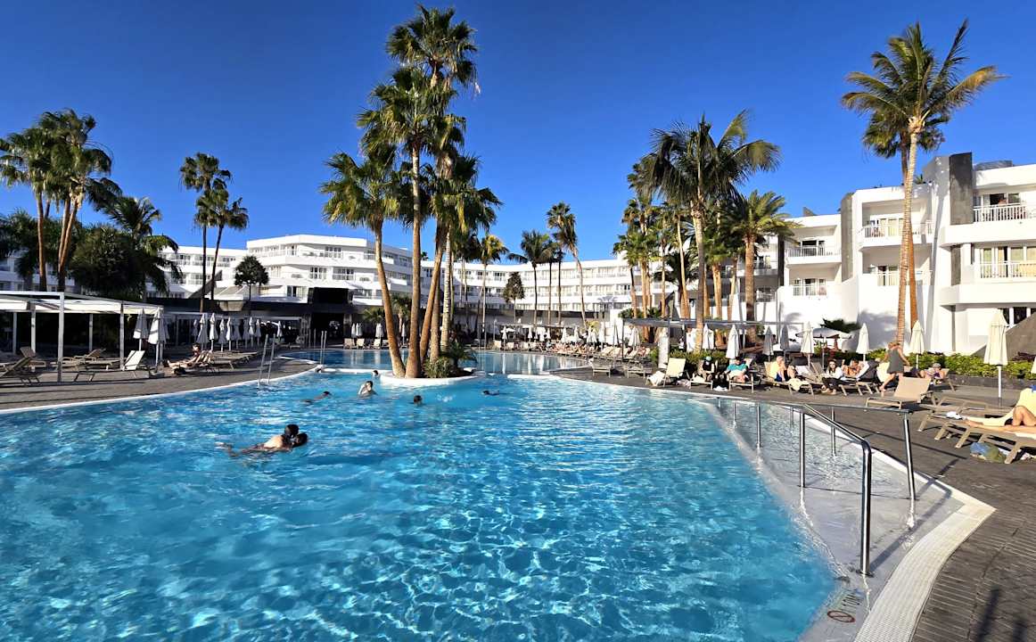 Pool Hotel Riu Paraiso Lanzarote