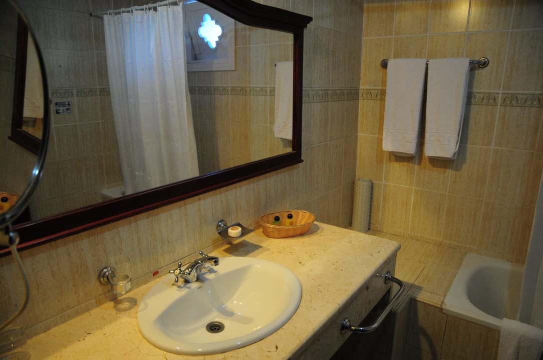 Bad Hotel La Unión Affiliated by Meliá