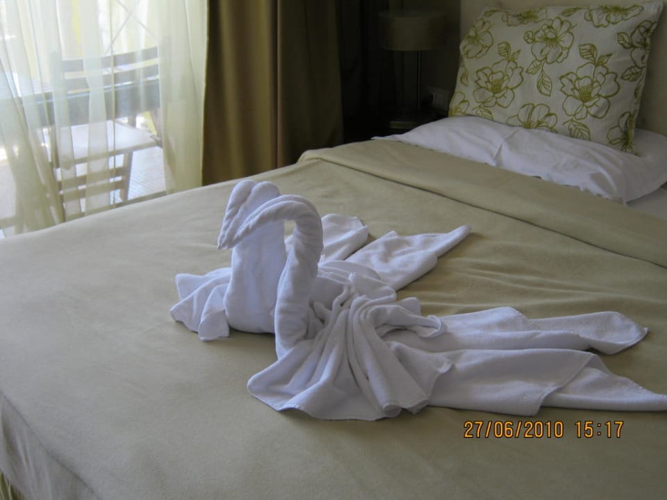 Новые украшения из полотенец Barceló Royal Beach