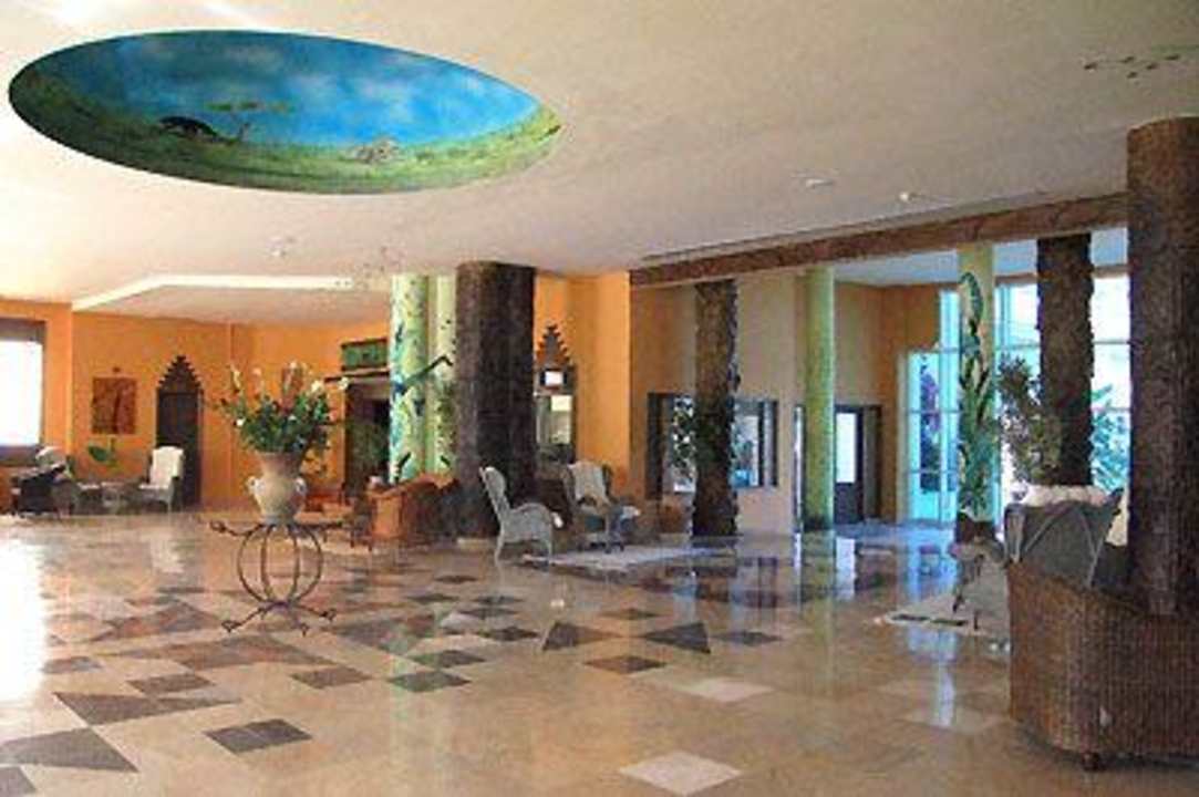 DECORATION AFRICAINE Hotel African Queen