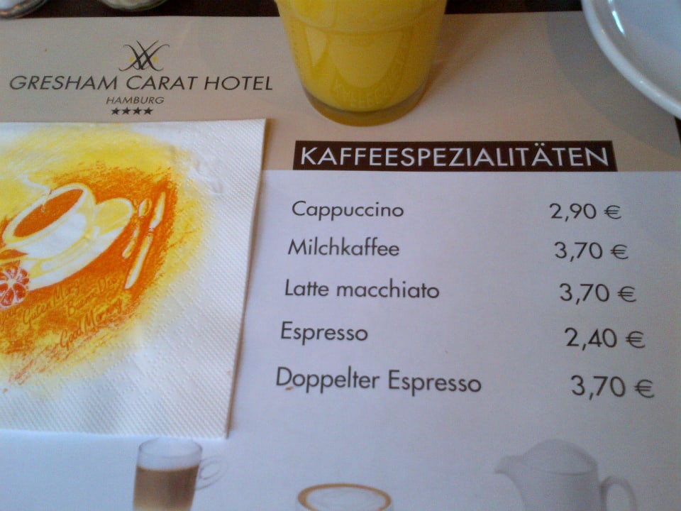 Extra Preise für Kaffeespezialitäten beim Frühstück Leonardo Hotel Hamburg Elbbrücken