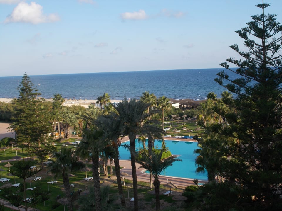 Blick vom Balkon... Sahara Beach Aquapark & Resort