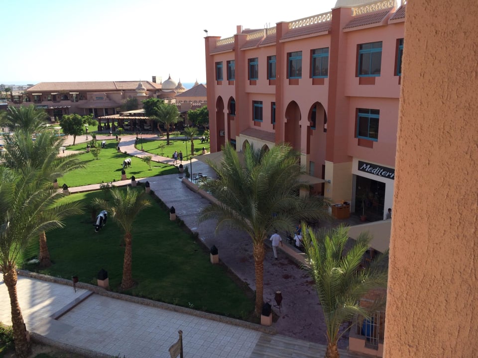 Garten/Restaurants Pickalbatros Aqua Park Resort - Hurghada