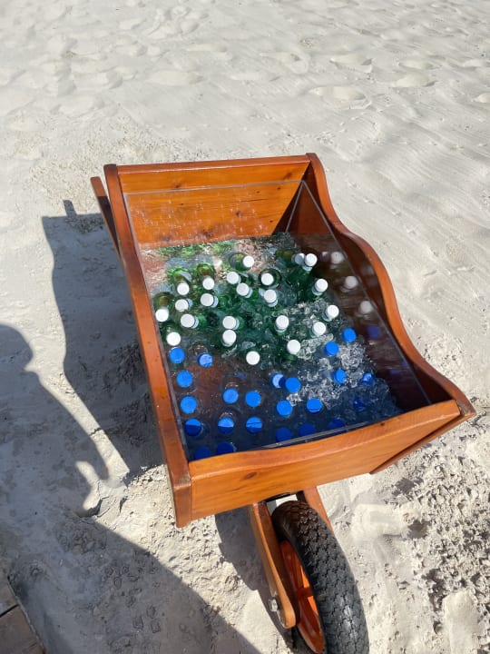 Strand Rixos Premium Saadiyat Island