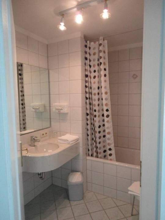 Badezimmer 69 Flair Hotel Vier Jahreszeiten