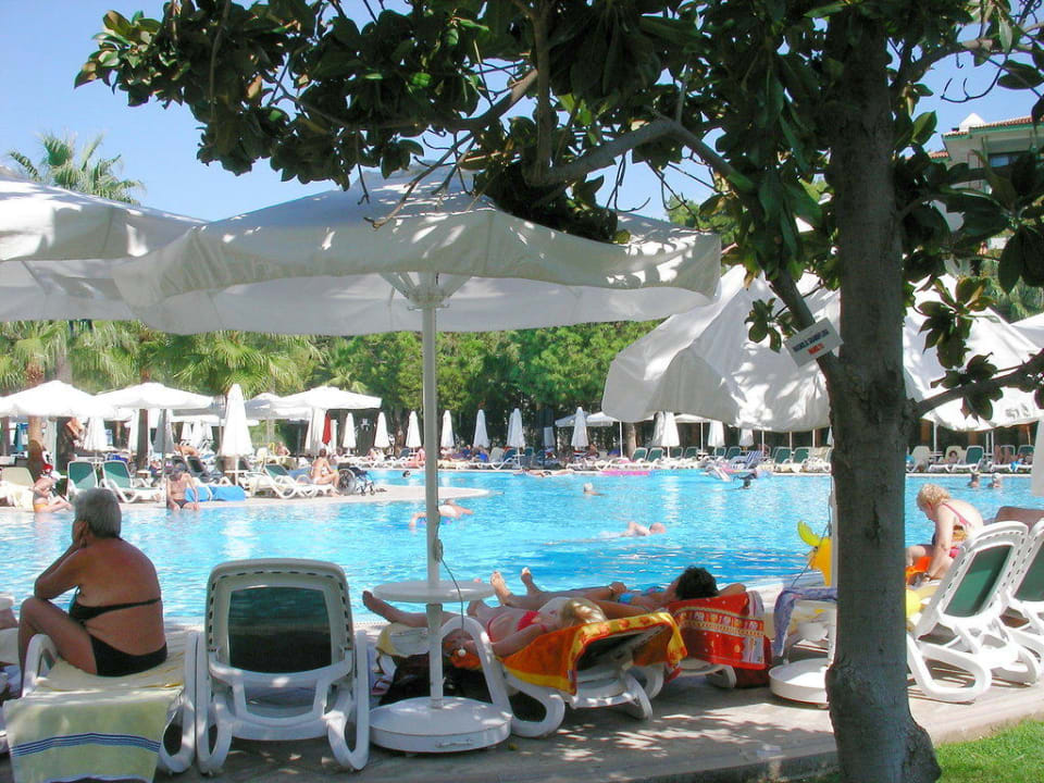 Poolanlage Barut Hemera