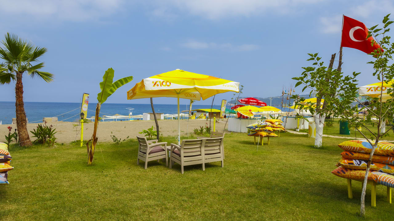 Gastro Rich Melissa Hotel