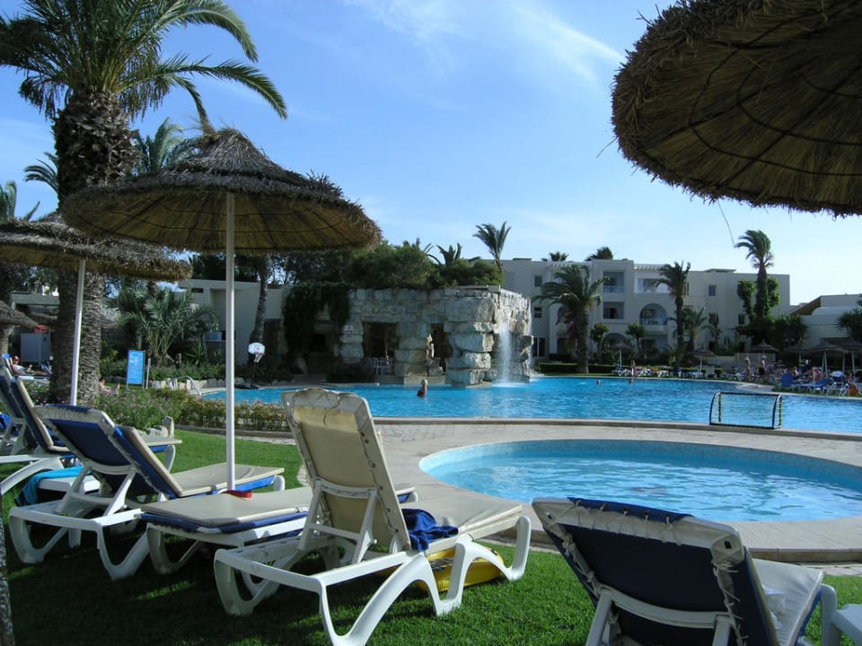 Бассейн TUI MAGIC LIFE Africana