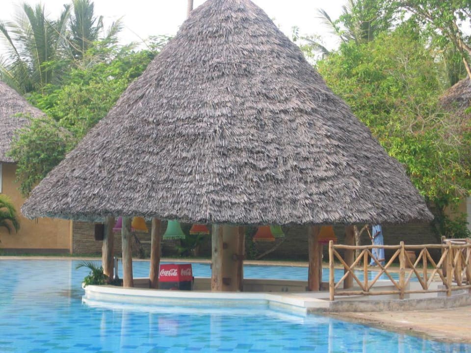 Poolbar Neptune Palm Beach Boutique Resort & Spa