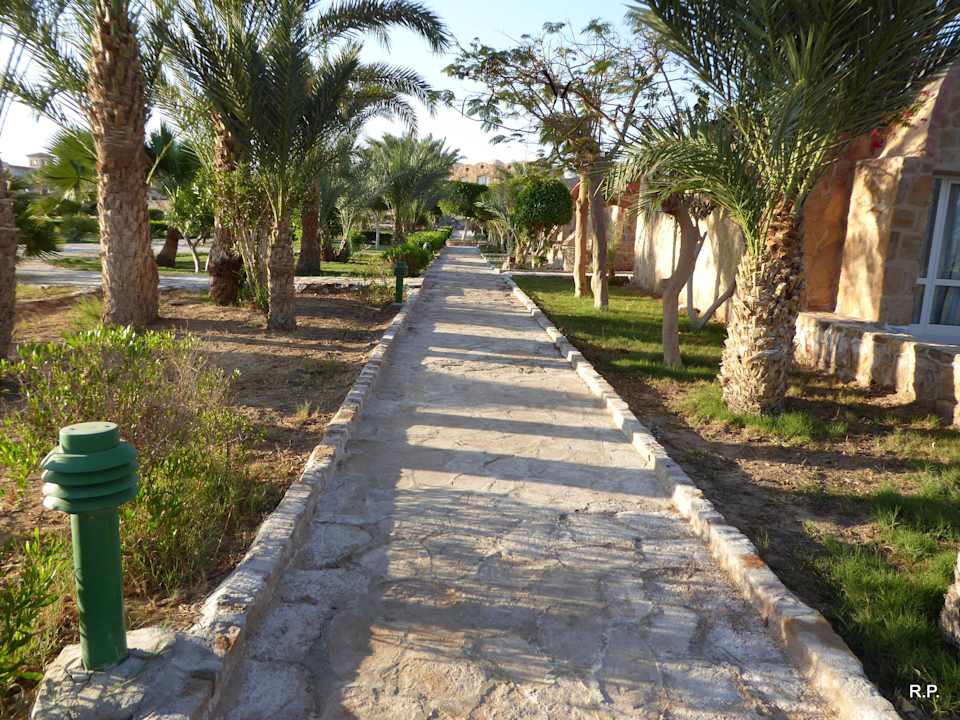 Pensee Pensée Royal Garden Beach Resort