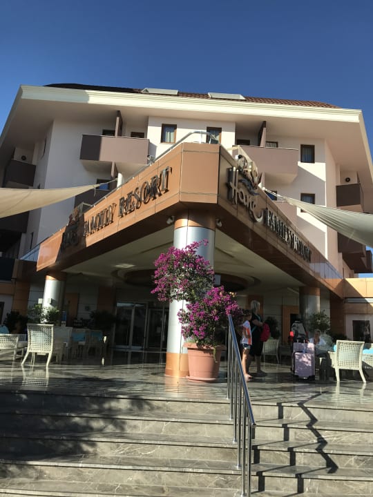 Lobby Hane Family Resort