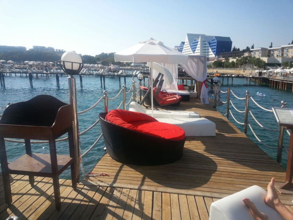 Liegen am Steg Granada Luxury Okurcalar