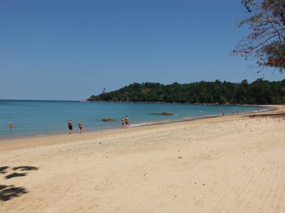 Strand vor dem Hotel Khao Lak Merlin Resort