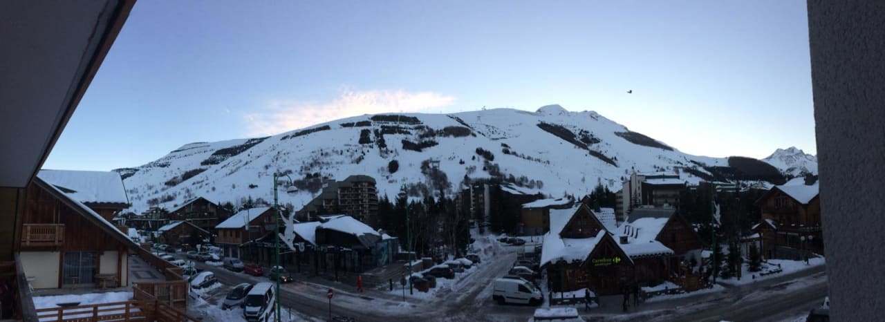 Ausblick Apartment With one Bedroom in Mont-de-lans, With Wonderful Mountain Vi