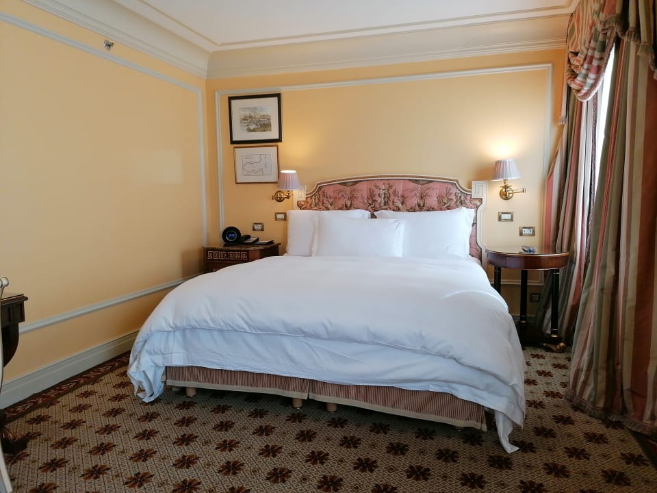 Zimmer Hotel Grande Bretagne