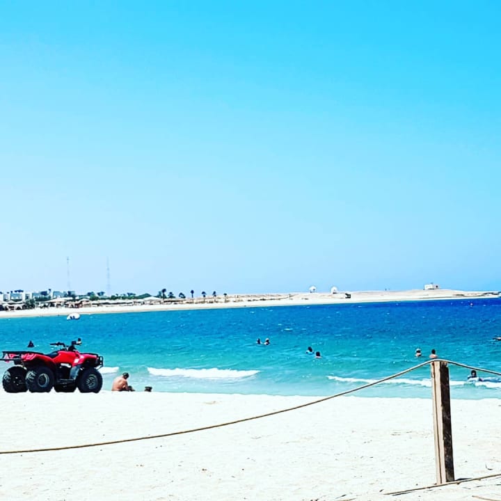 Strand Malikia Resort Abu Dabbab