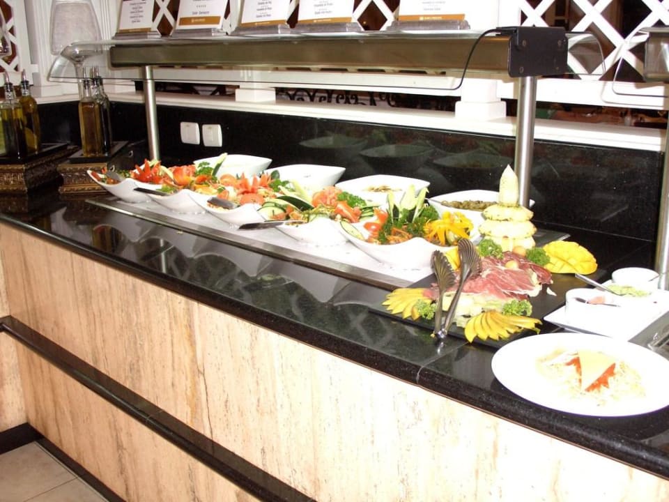 "Jazmin"-Büffet Bahia Principe Luxury Esmeralda