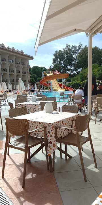 Pool Hotel Victory Resort