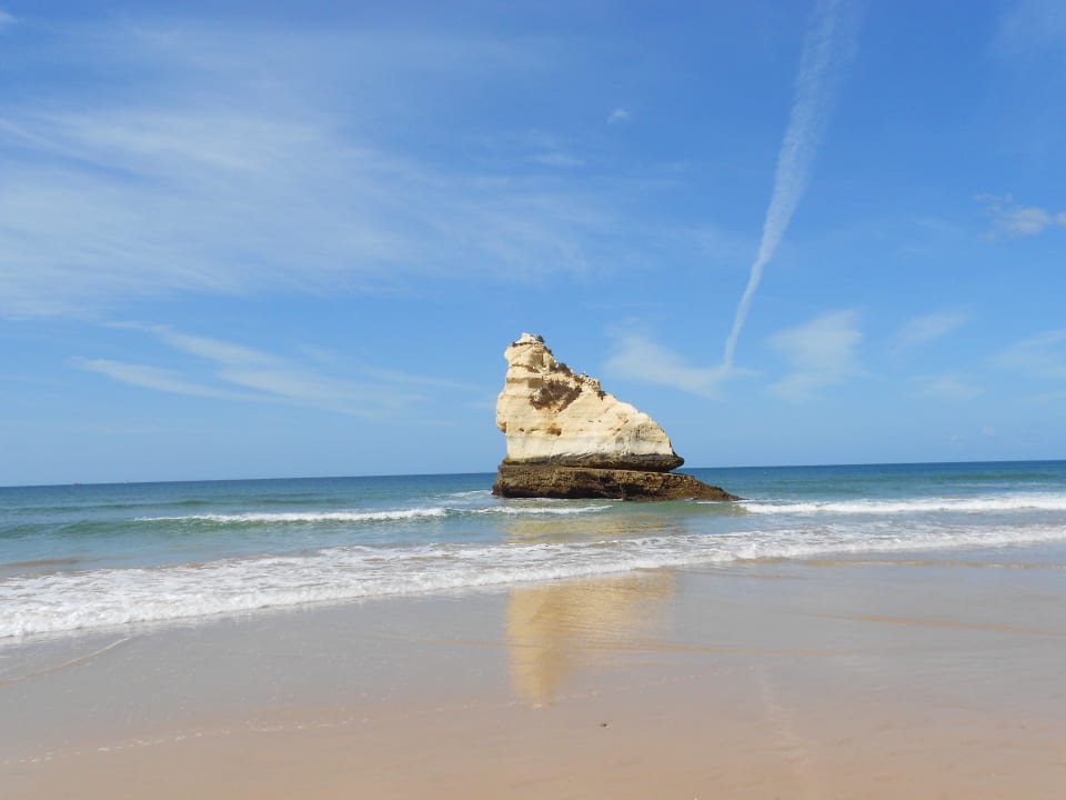 Traumhafter Ausblick am Strand NH Marina Portimão Resort