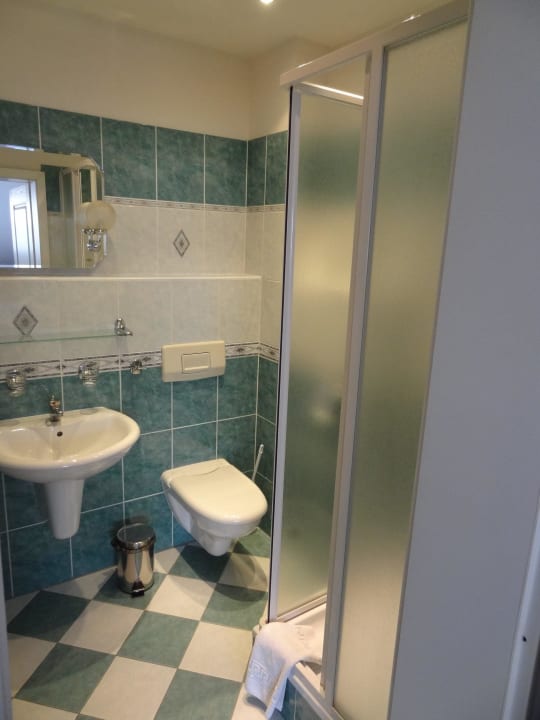 Bathroom Hotel Trinidad Prague Castle
