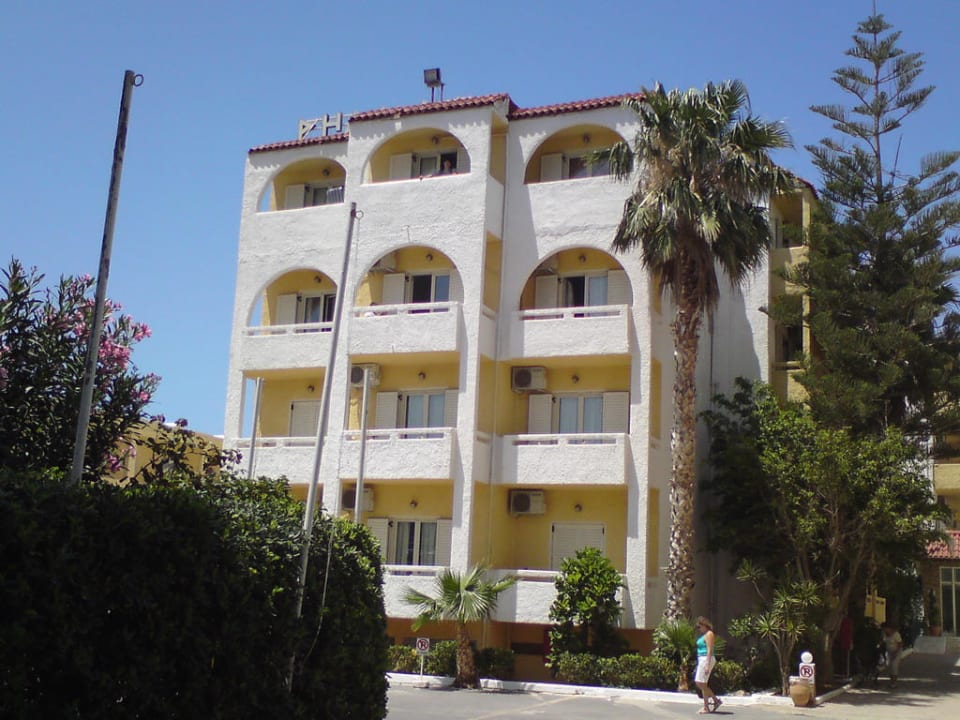 Hotel- Landseite allsun Hotel Carolina Mare