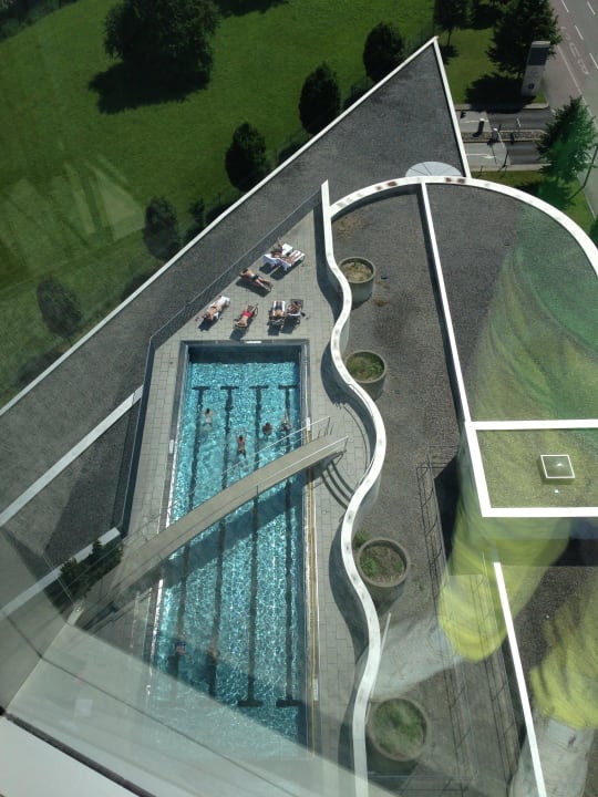 Aussenpool Four Points by Sheraton Panoramahaus Dornbirn