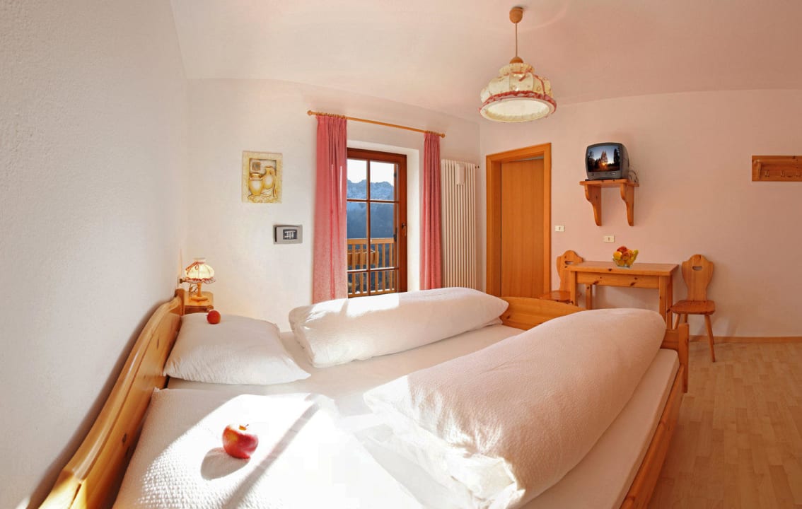 Romantische Doppelbettzzimmer Alpengasthof Jolanda