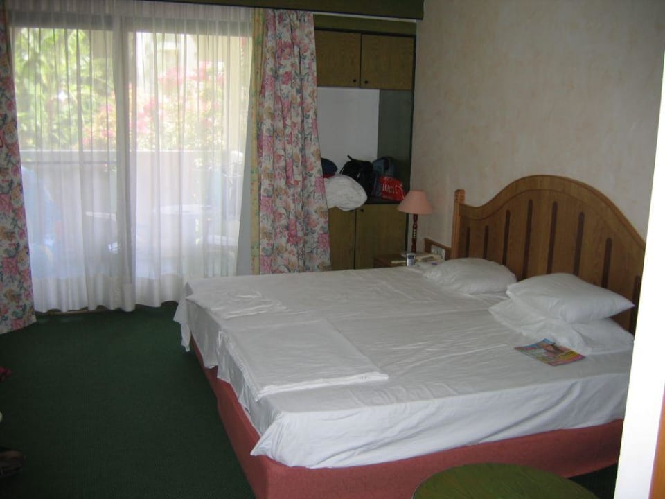 Zimmer Hotel Defne Star