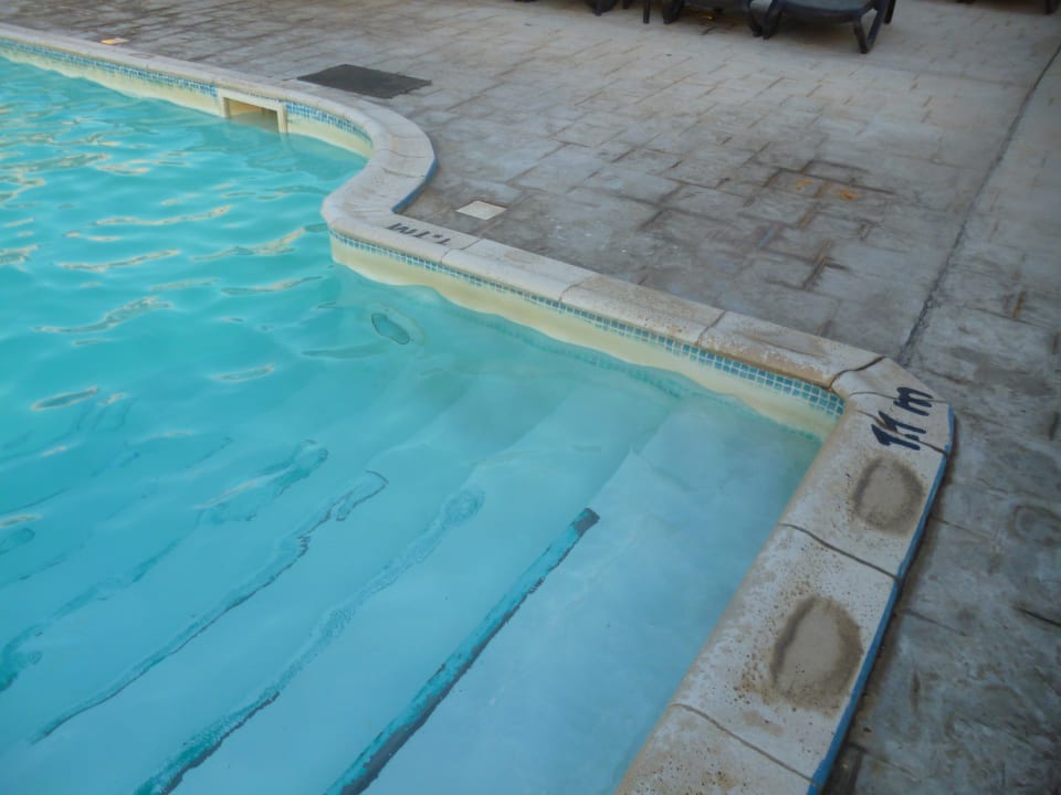 Pool Coral Sea Waterworld