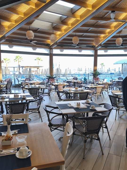 Gastro Arina Beach Resort