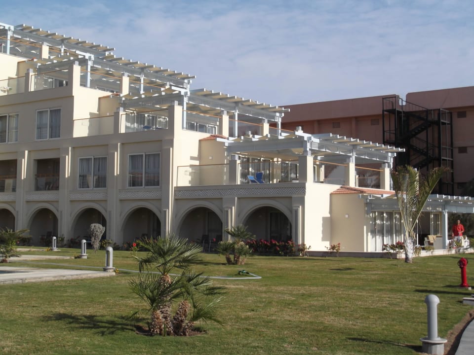Blick zu den Suiten Pickalbatros White Beach Resort - Hurghada