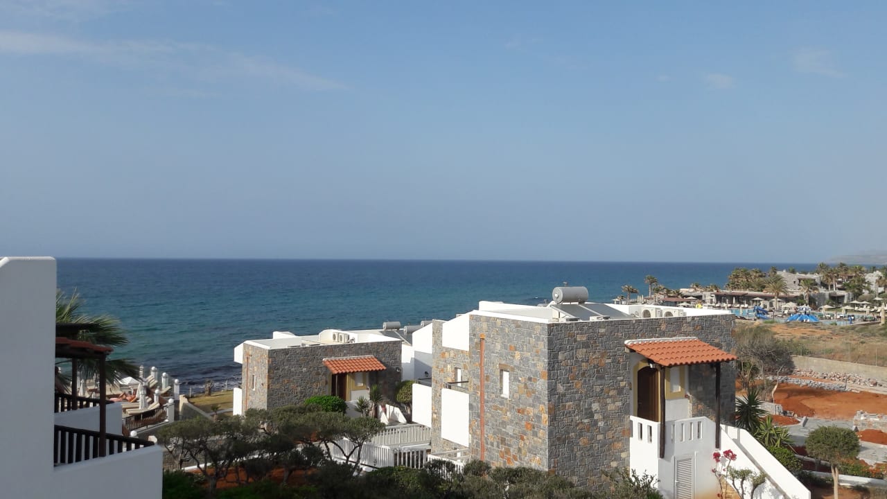 Ausblick Alexander Beach Hotel & Village Resort