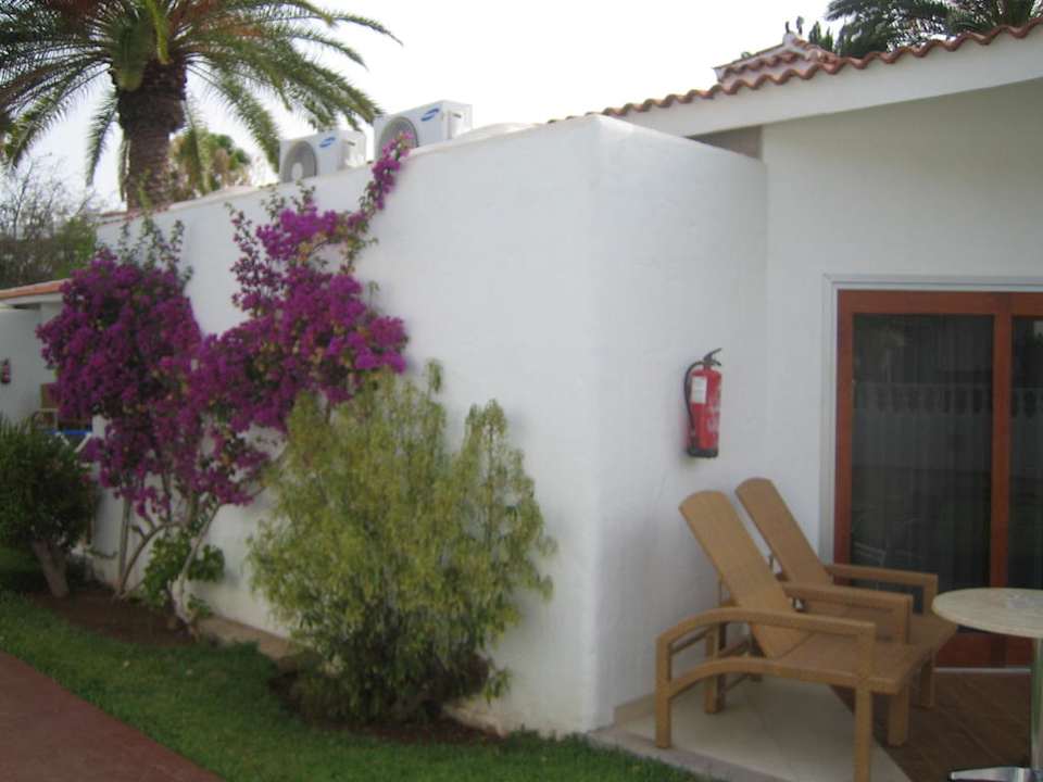 Bungalow HL Miraflor Suites Hotel