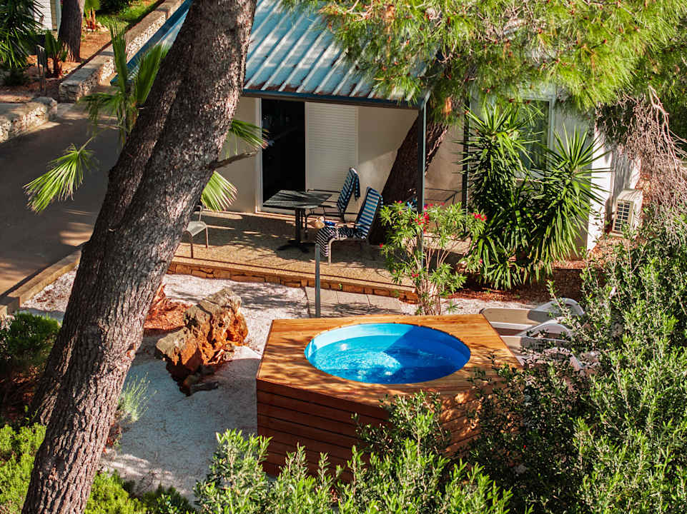 Pool Waterman Beach Village camp & Glamping