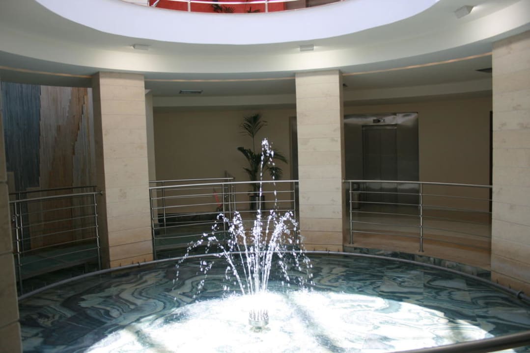 Lobby Grand Hotel Holiday Resort