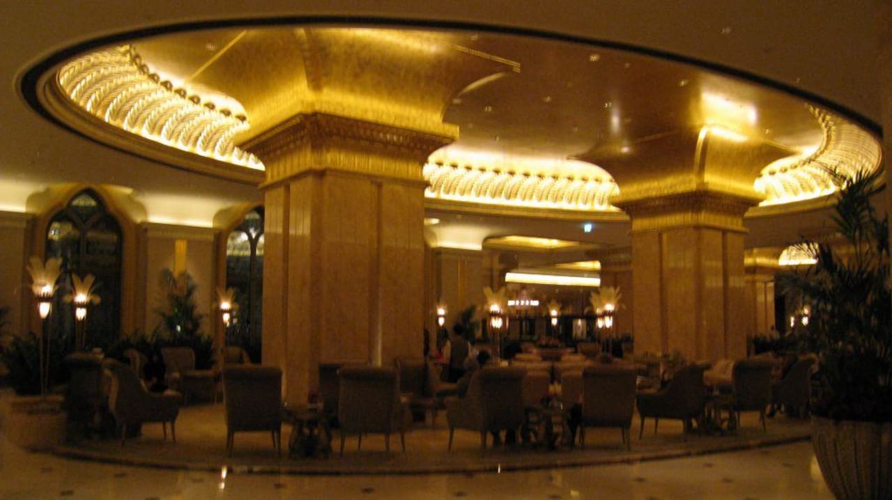Cafe im Hotel Emirates Palace Mandarin Oriental