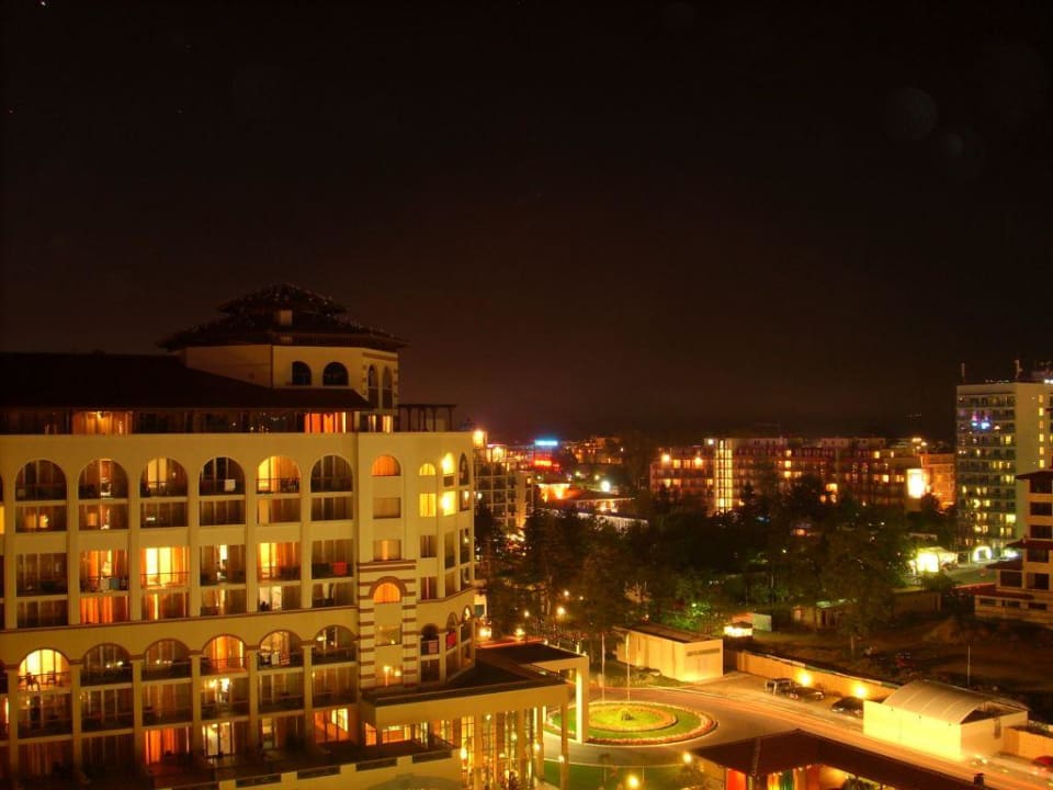 Hotel bei Nacht Meliá Sunny Beach