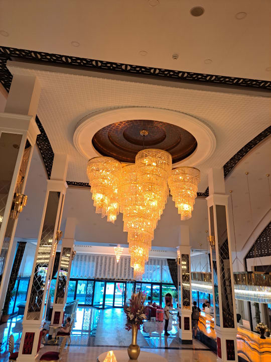 Lobby Dream World Palace Hotel