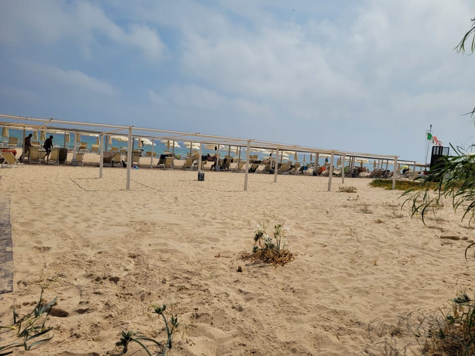Strand Hotel Flamingo Resort