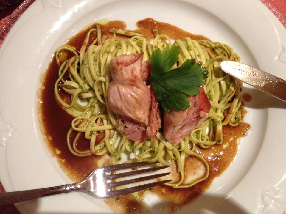 Puteninvoltini m. Parmaschinken Alm- & Wellnesshotel Alpenhof