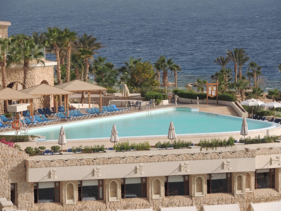 Бассейн Pickalbatros Citadel Resort