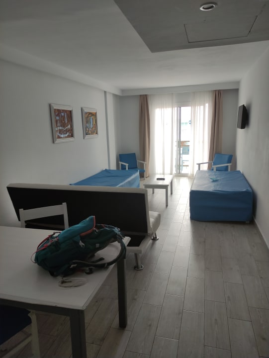 Zimmer Guya Wave Hotel