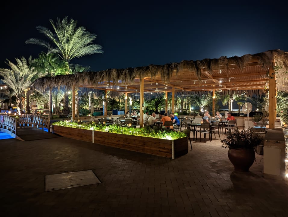 Gastro Fort Arabesque Resort, Spa & Villas