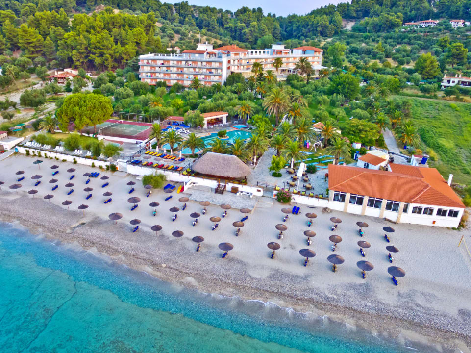 Strand Mendi Hotel